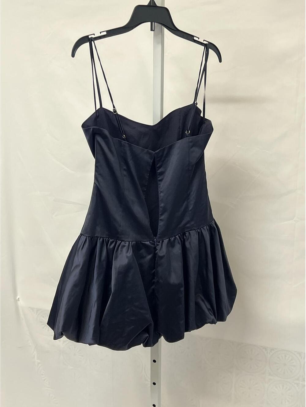 LIONESS Dollhouse Mini Dress in Navy broken zipper - Picture 4 of 7